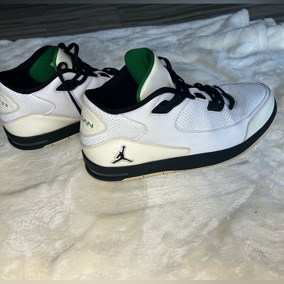 Jordan shoes - Picture 7 of 11